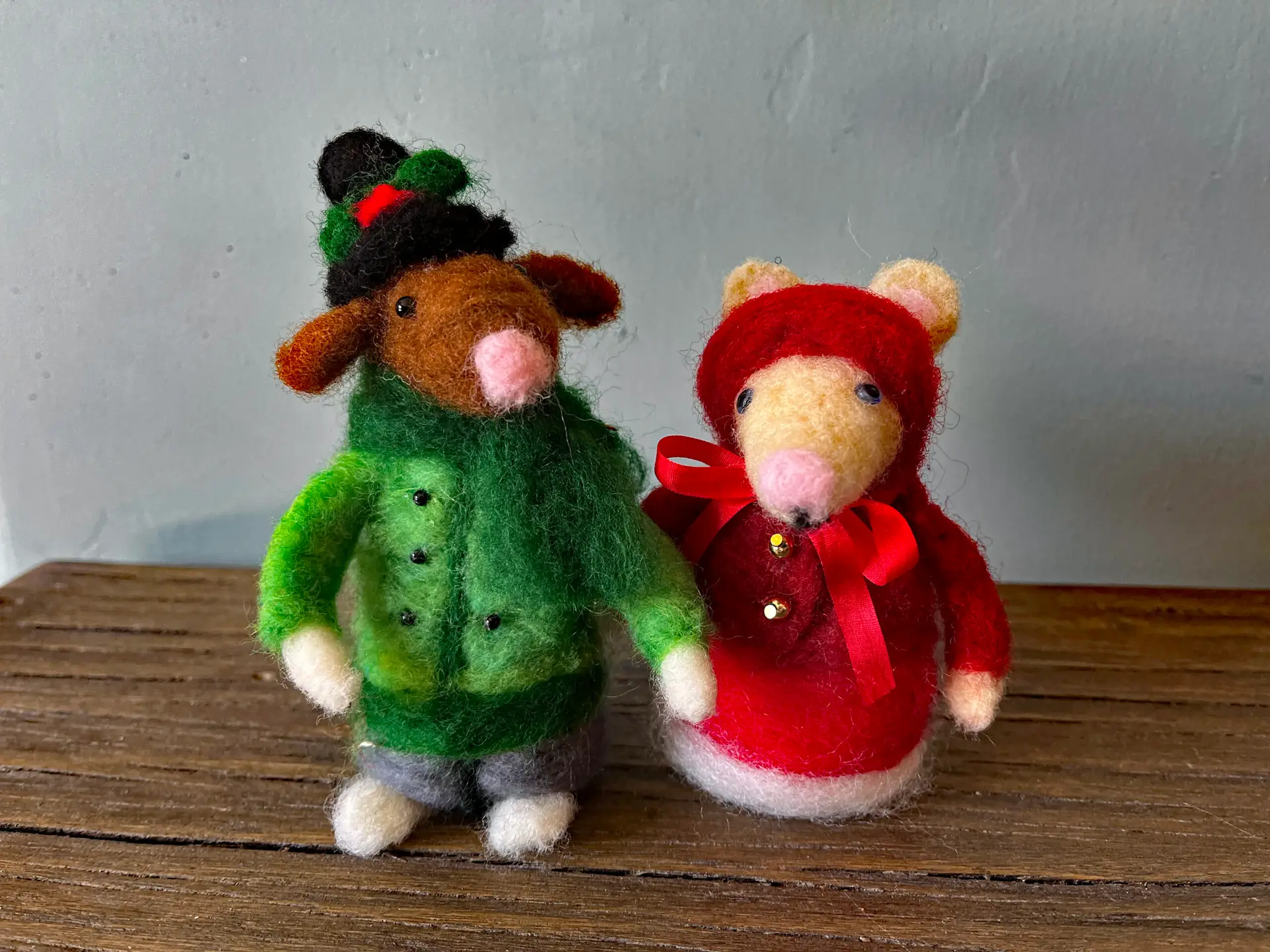 Mr. and Mrs. Christmas Mice
