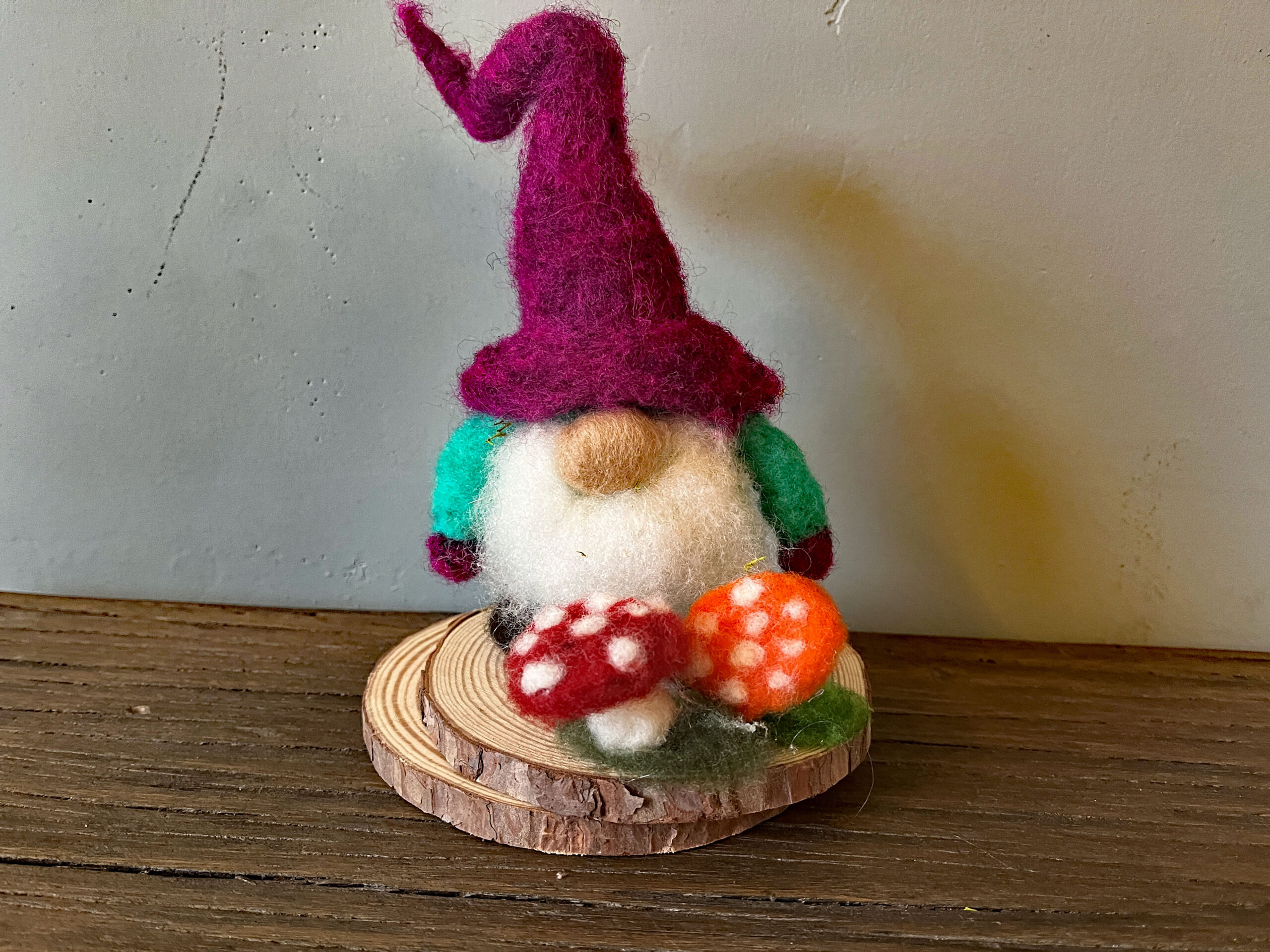 Gnome with Fuscia Hat